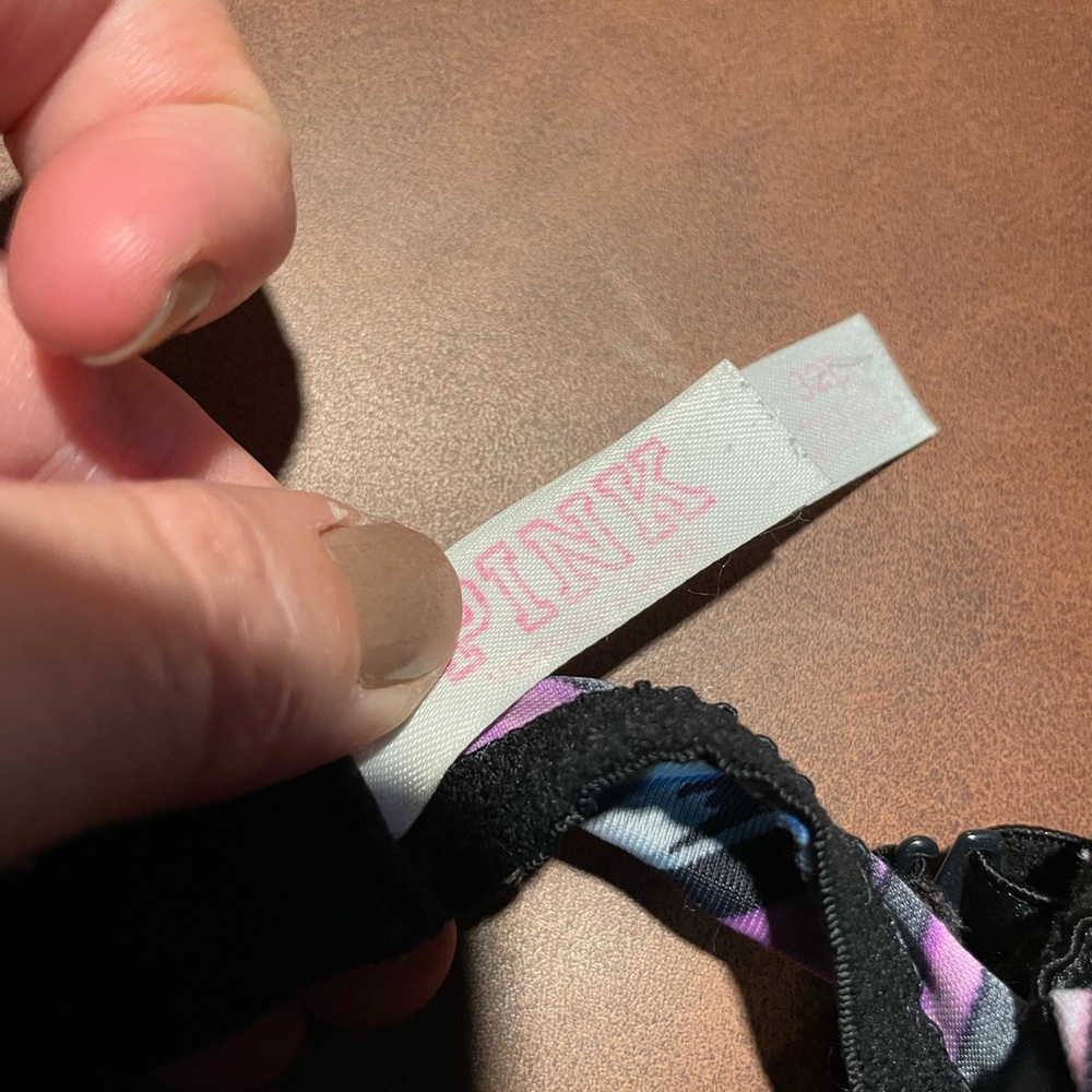 Victoria’s Secret VS PINK‎ 32B - Picture 10 of 15